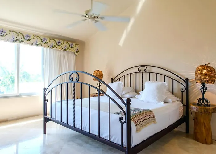 Rosa Del Desierto | 3BR | Condo | Puerto Aventuras Сasa de vacaciones Puerto Aventuras